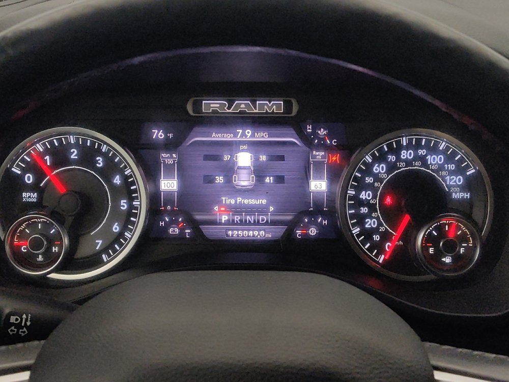 Used 2020 RAM 1500 Big Horn RWD image 23
