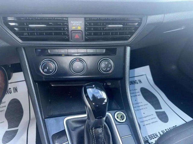 Used 2024 Volkswagen Jetta S image 7