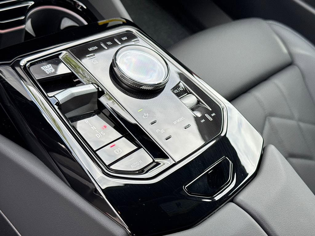 New 2026 BMW 530i w/ M Sport Package image 27