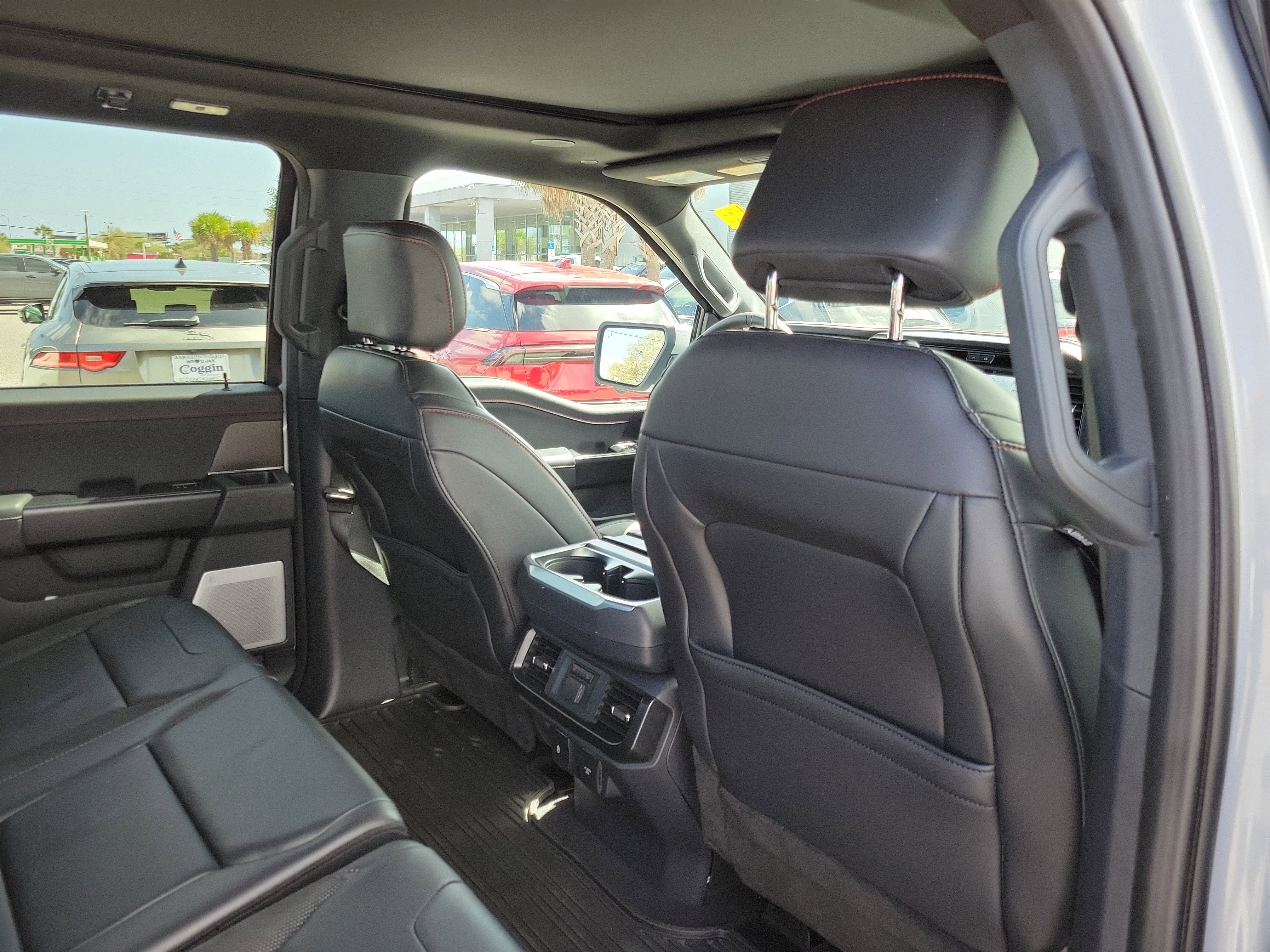 Used 2025 Ford F150 Raptor image 27