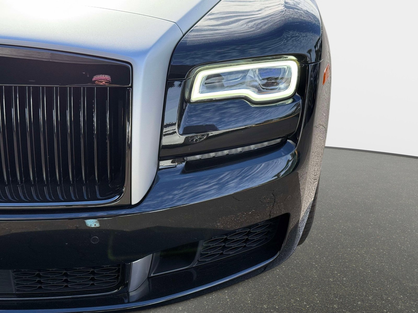 Used 2020 Rolls-Royce Ghost Black Badge image 10