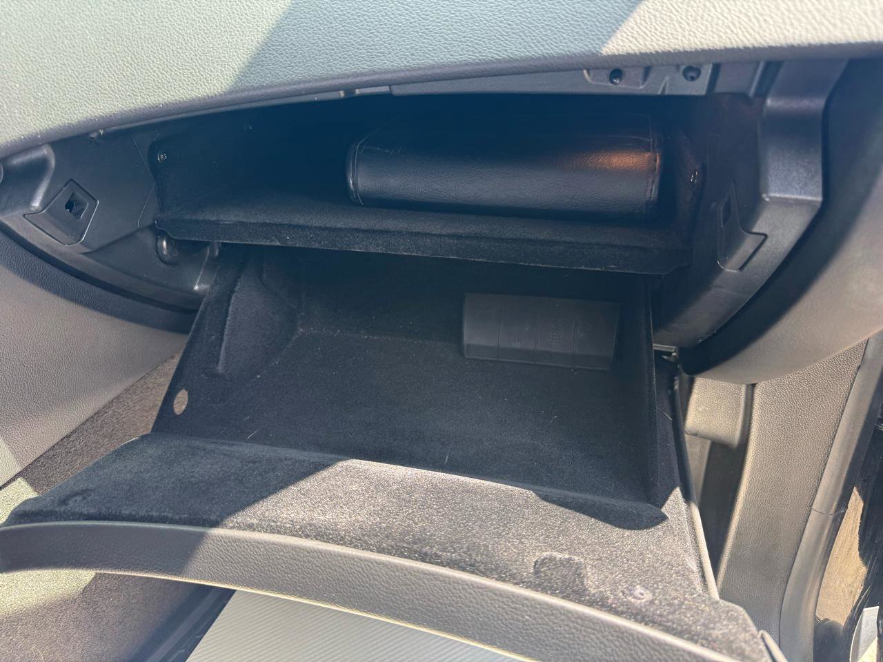 Used 2012 Cadillac SRX Performance AWD/4WD image 70