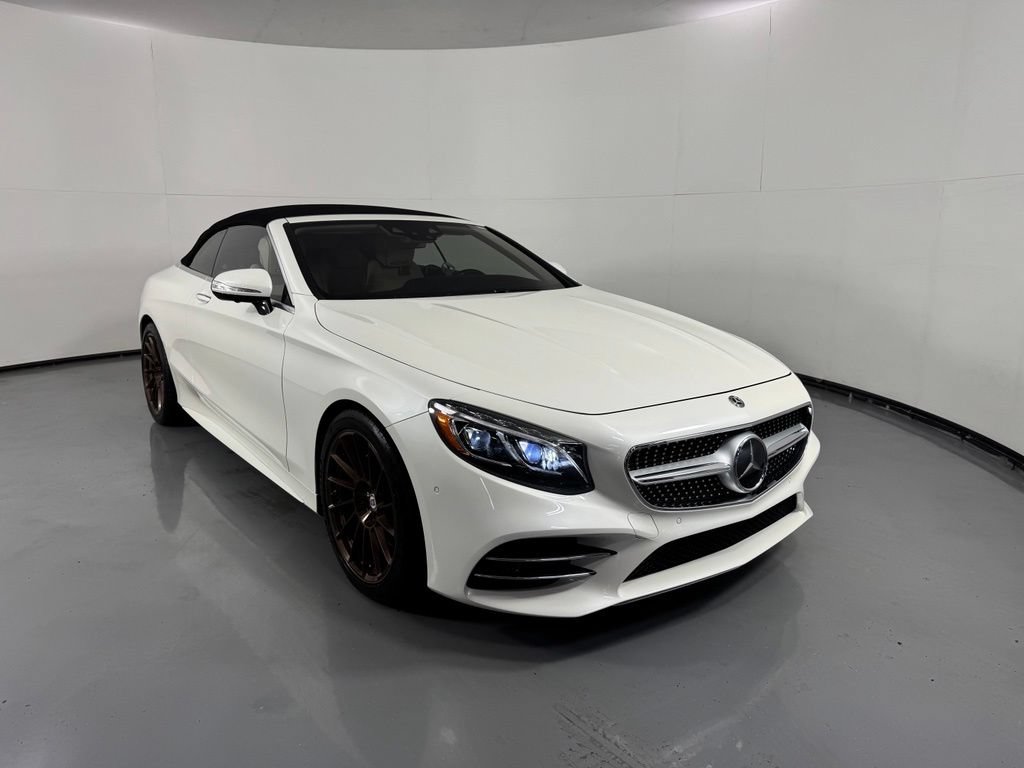 Used 2019 Mercedes-Benz S 560 Cabriolet image 4