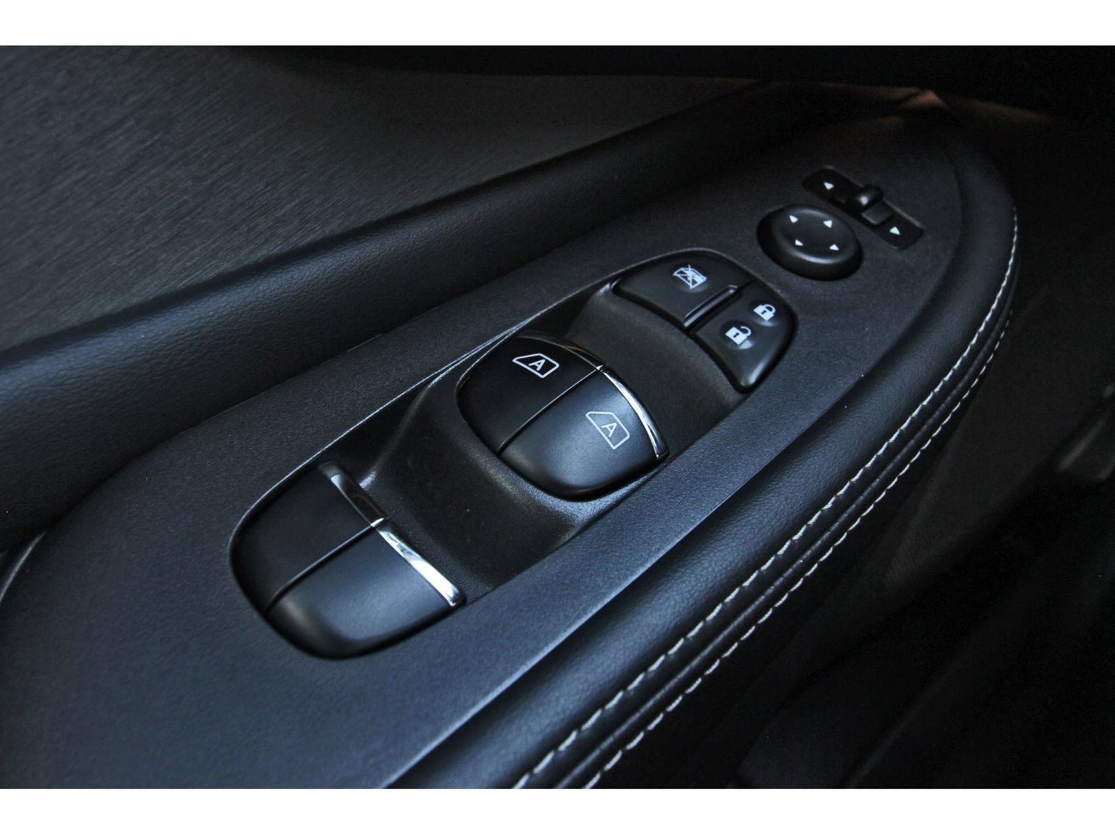 Used 2019 Nissan Murano SL FWD image 22