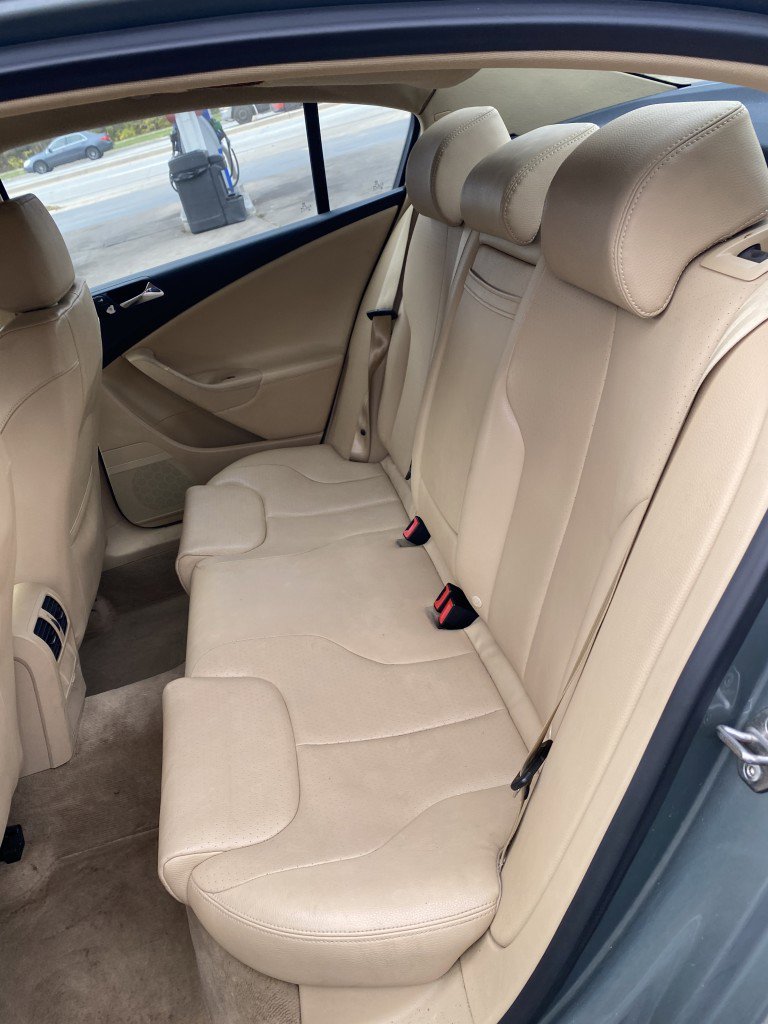 Used 2006 Volkswagen Passat Value Edition image 15