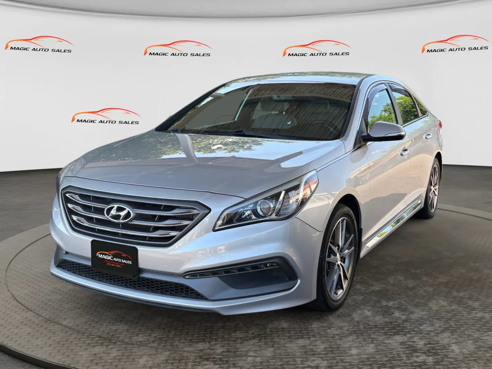 Used 2017 Hyundai Sonata Sport 2.0T FWD image 1