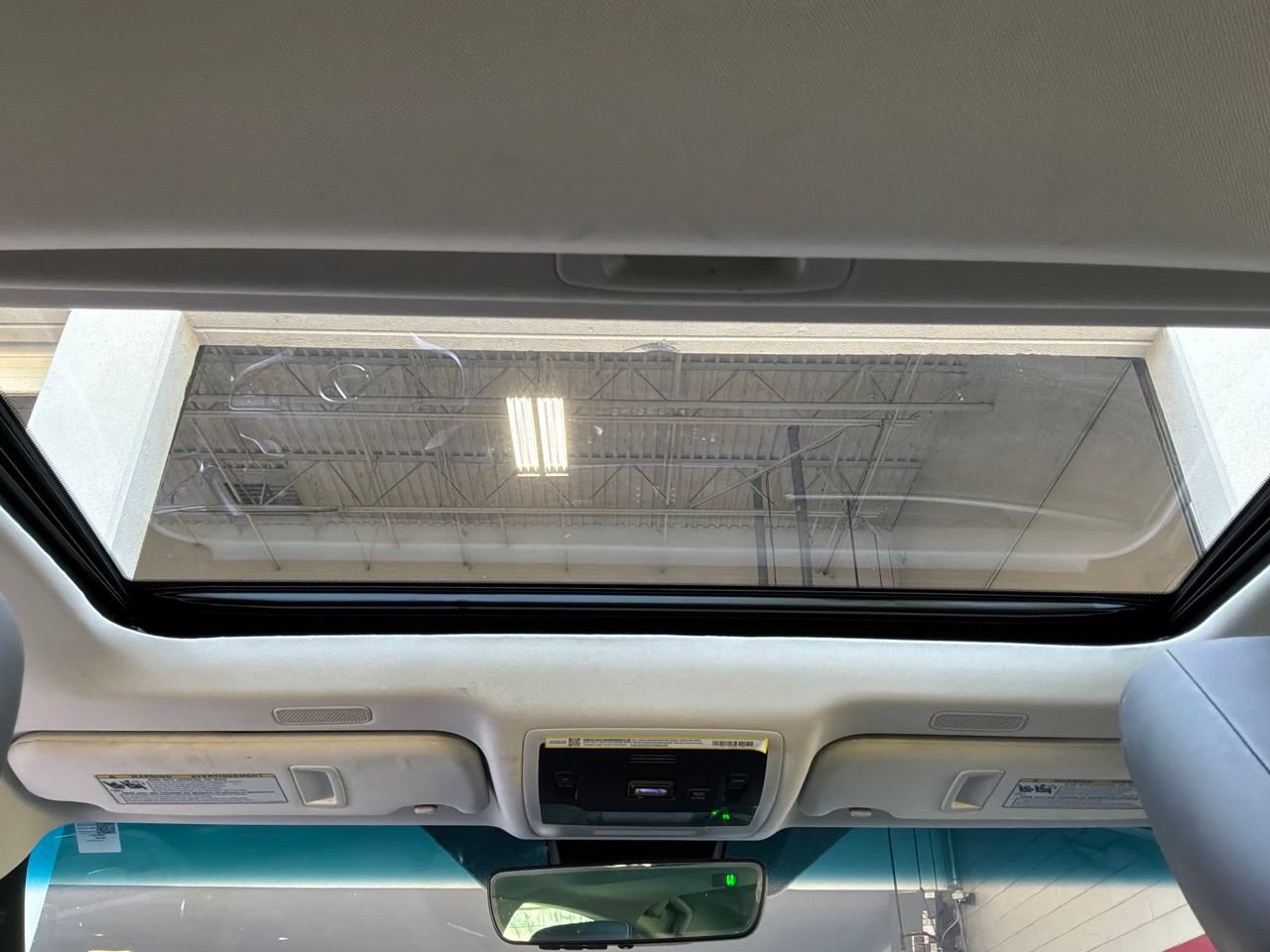 Used 2025 Lexus ES 350 w/ Accessory Package (Z1) FWD image 19