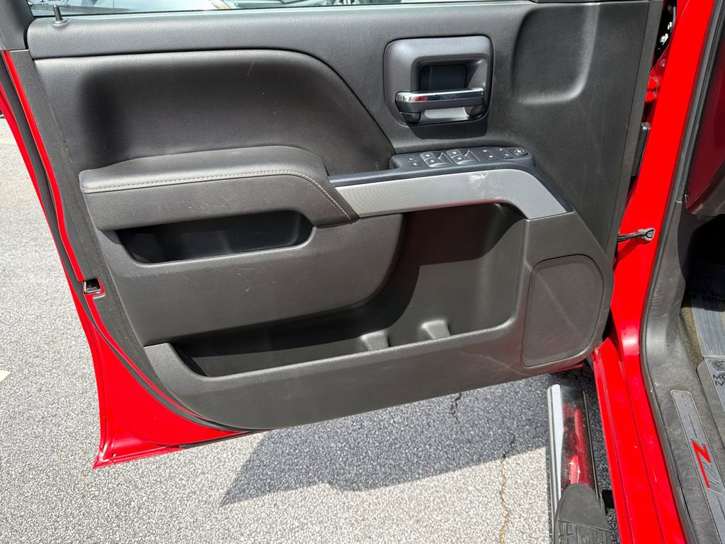 Used 2017 Chevrolet Silverado 1500 LT w/ All Star Edition AWD/4WD image 10