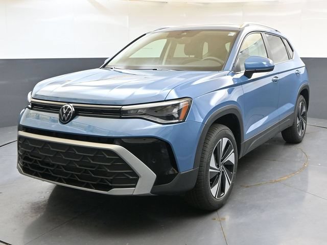 New 2026 Volkswagen Taos SE AWD/4WD image 1