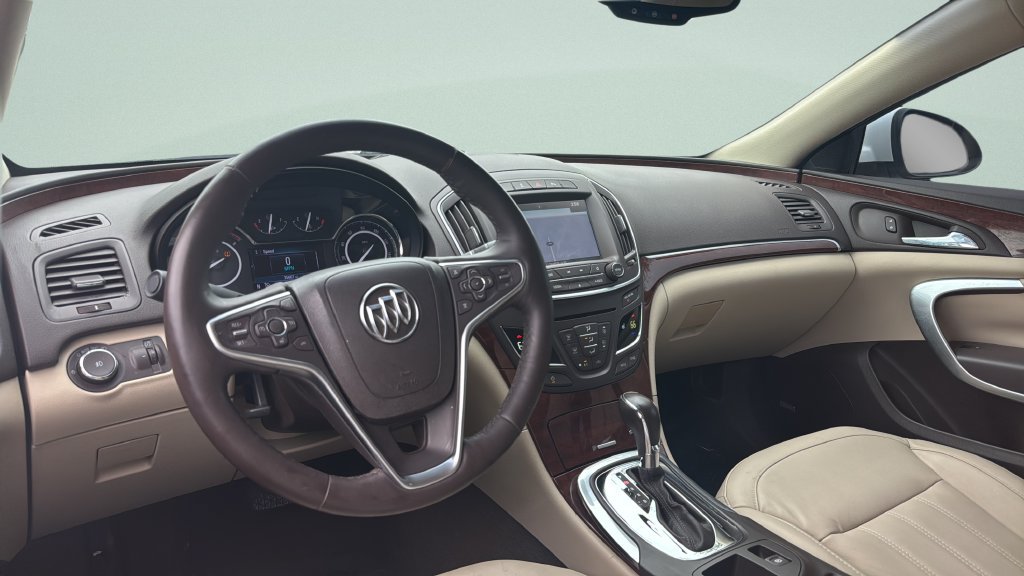 Used 2017 Buick Regal Premium FWD image 25