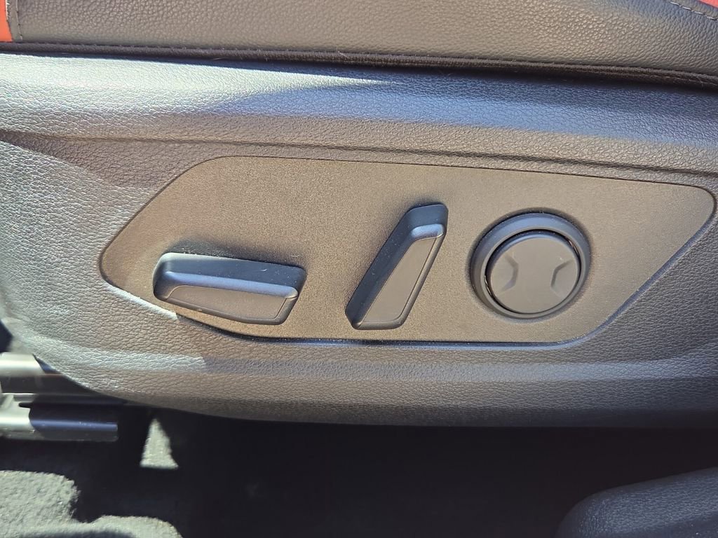 Used 2023 Kia Sportage SX image 12