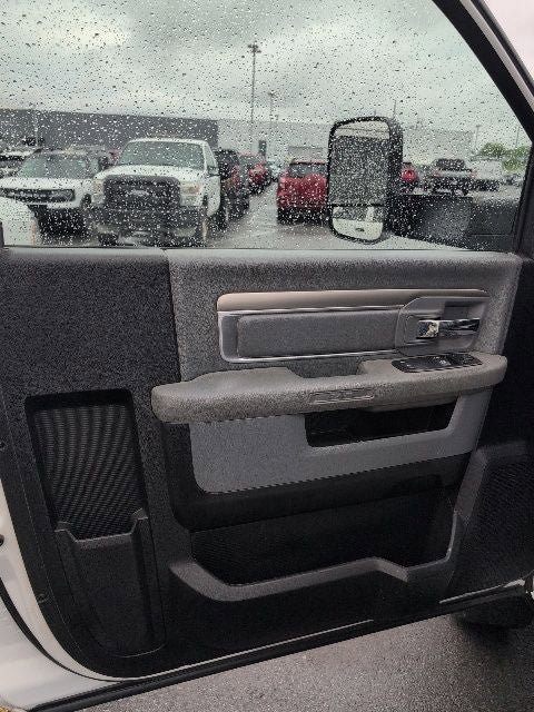 Used 2016 RAM 2500 Tradesman w/ Chrome Appearance Group AWD/4WD image 17