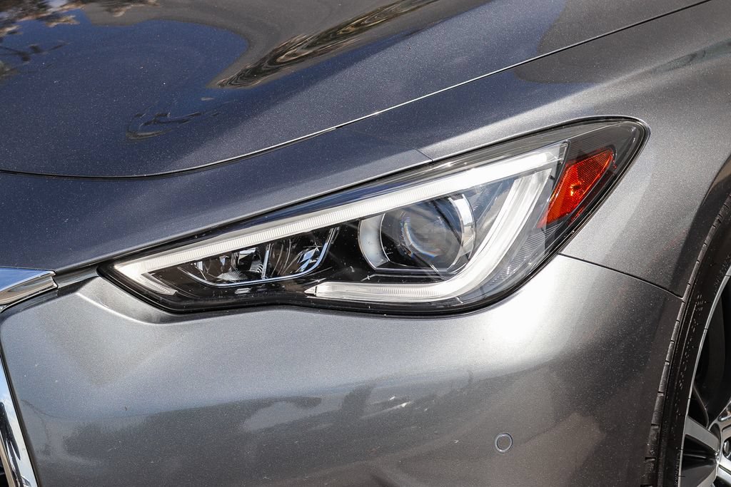 Certified 2021 INFINITI Q60 3.0t Luxe w/ Cargo Package RWD image 4