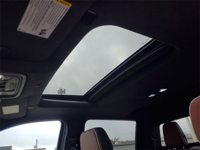 Used 2024 GMC Sierra 2500 Denali Ultimate w/ Max Trailering Package image 30