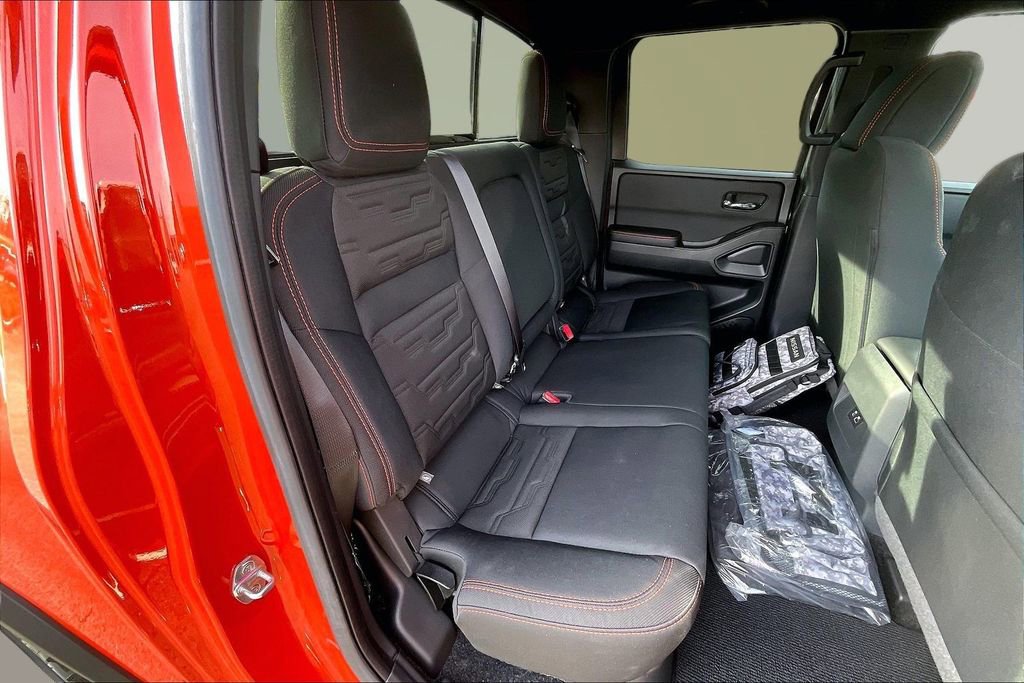 Used 2025 Nissan Frontier PRO-4X w/ Tow Package image 27