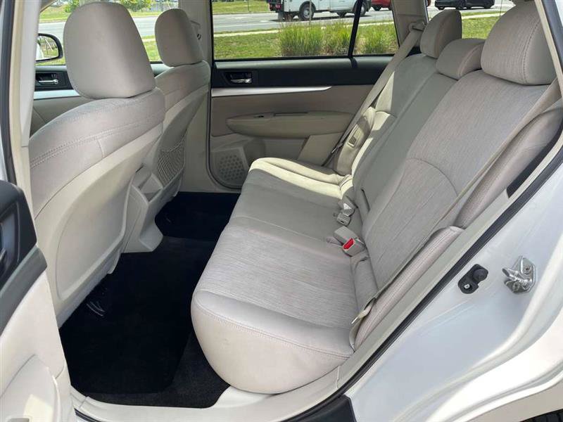Used 2014 Subaru Outback 2.5i Premium AWD/4WD image 40