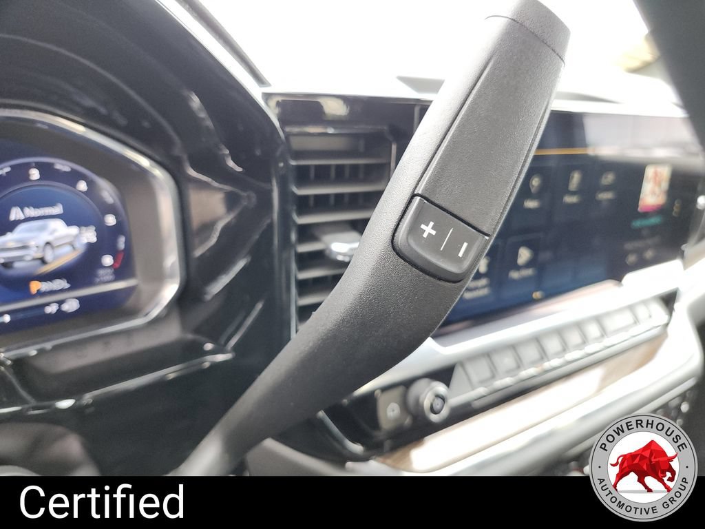 Used 2023 Chevrolet Silverado 1500 LT AWD/4WD image 28