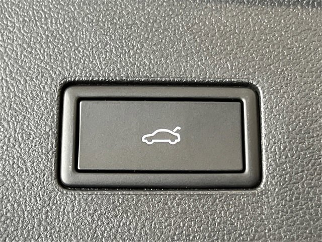 New 2026 Volkswagen Atlas SE image 6