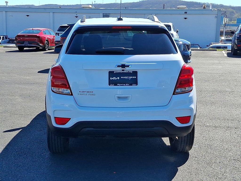 Used 2022 Chevrolet Trax LT w/ Sport Edition AWD/4WD image 5