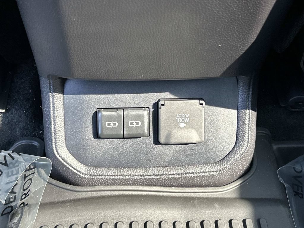 New 2026 Toyota Highlander Limited AWD/4WD image 22