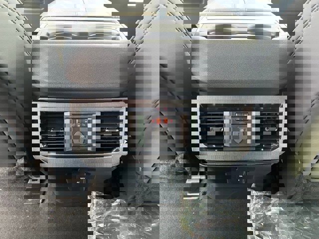 New 2025 Ford F250 Platinum image 31