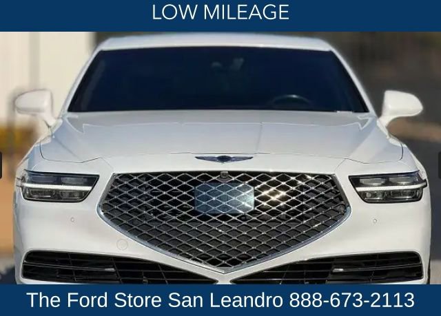 Used 2021 Genesis G90 5.0 Ultimate image 3