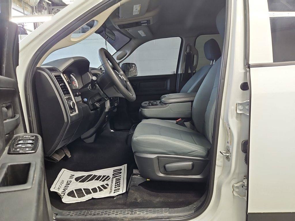 Used 2018 RAM 2500 Tradesman w/ Popular Equipment Group AWD/4WD image 9