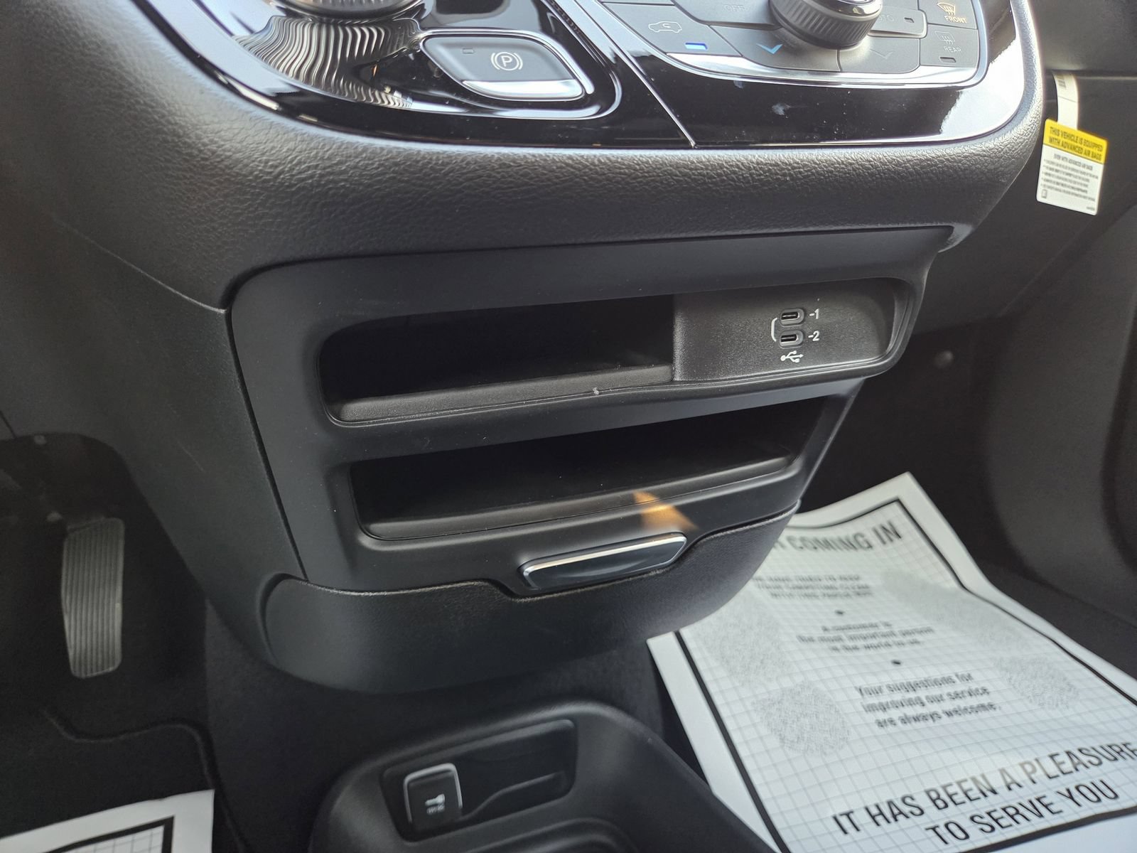 New 2026 Chrysler Voyager LX FWD image 26