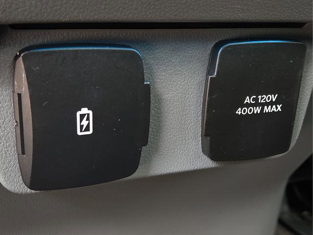 Used 2021 Ford F150 XLT w/ Equipment Group 302A High image 17