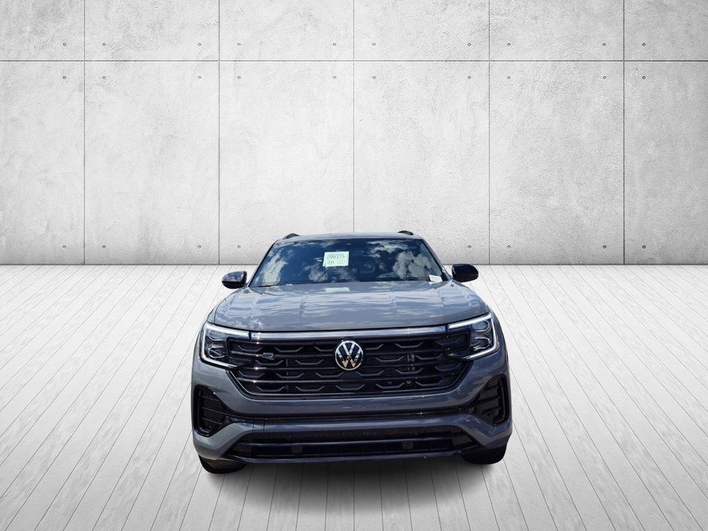 New 2026 Volkswagen Atlas Cross Sport SEL R-Line image 2