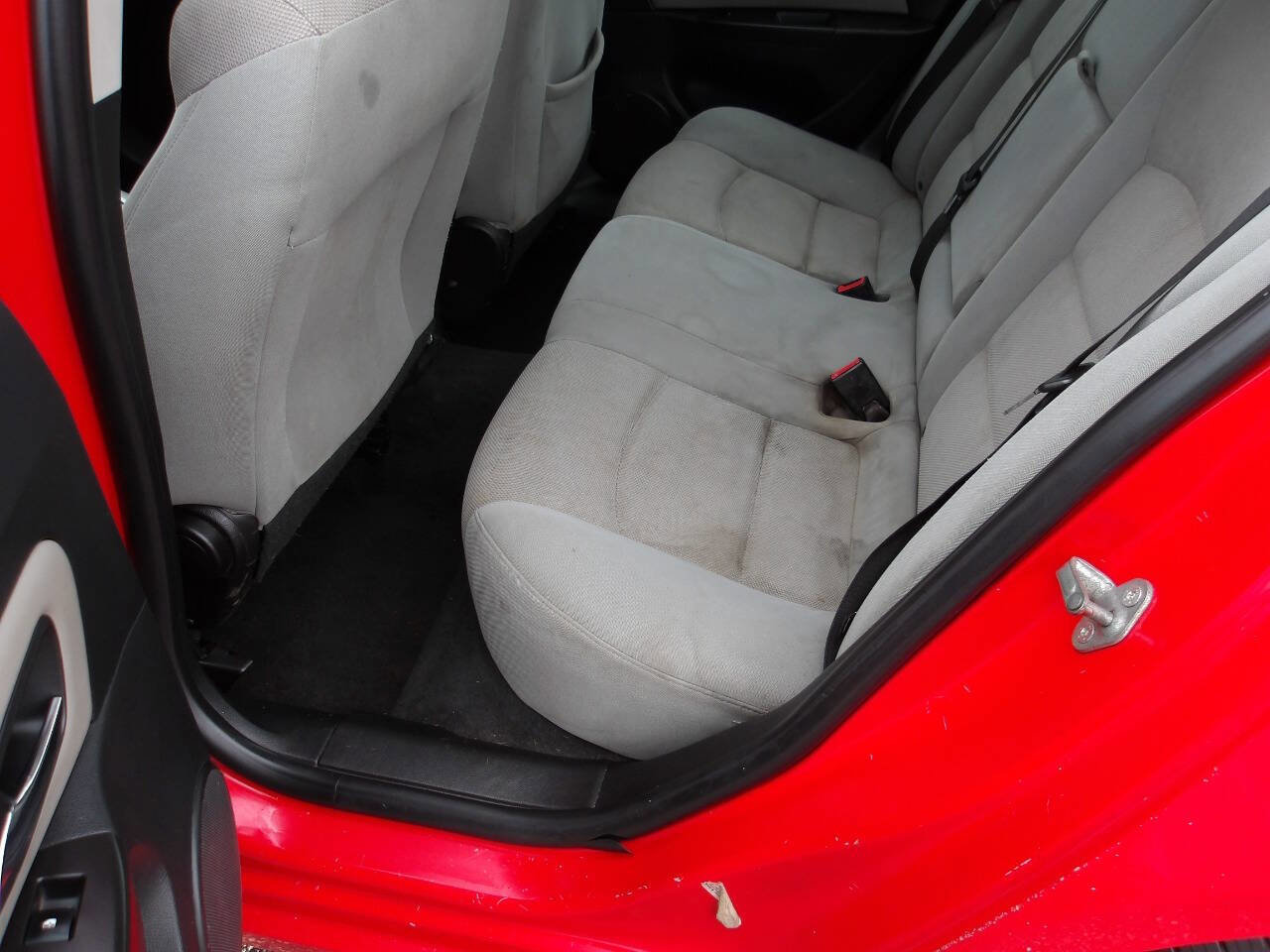 Used 2015 Chevrolet Cruze LT image 20