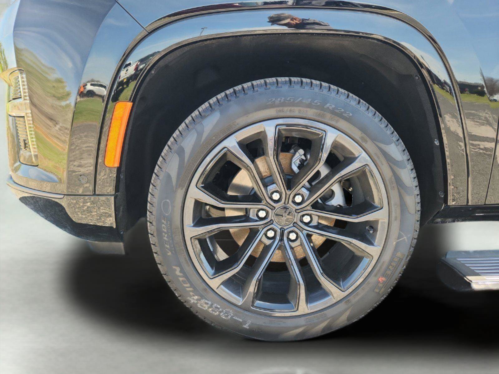 New 2026 Jeep Grand Wagoneer Summit w/ Premium Group III AWD/4WD image 9