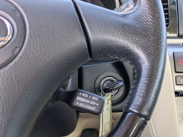 Used 2004 Lexus SC 430 Convertible image 23