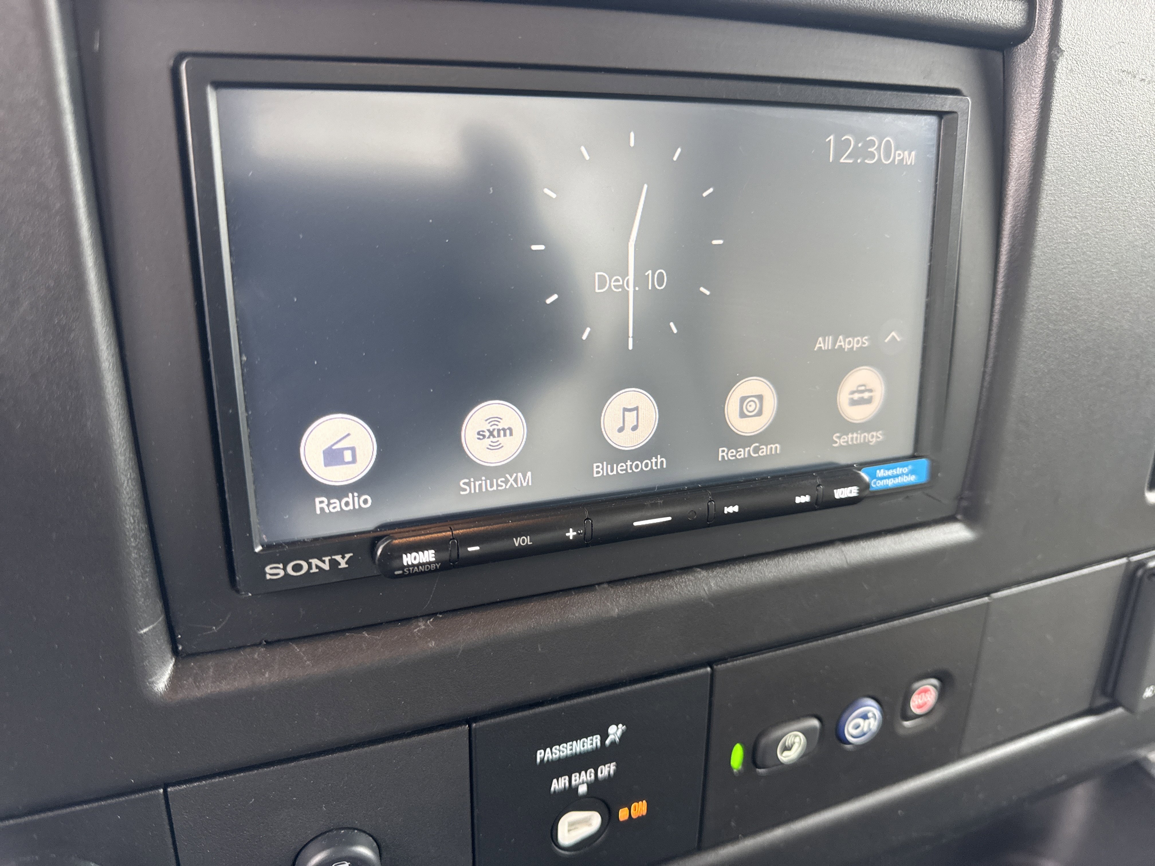 Used 2022 Chevrolet Express 3500 w/ Power Convenience Package image 22