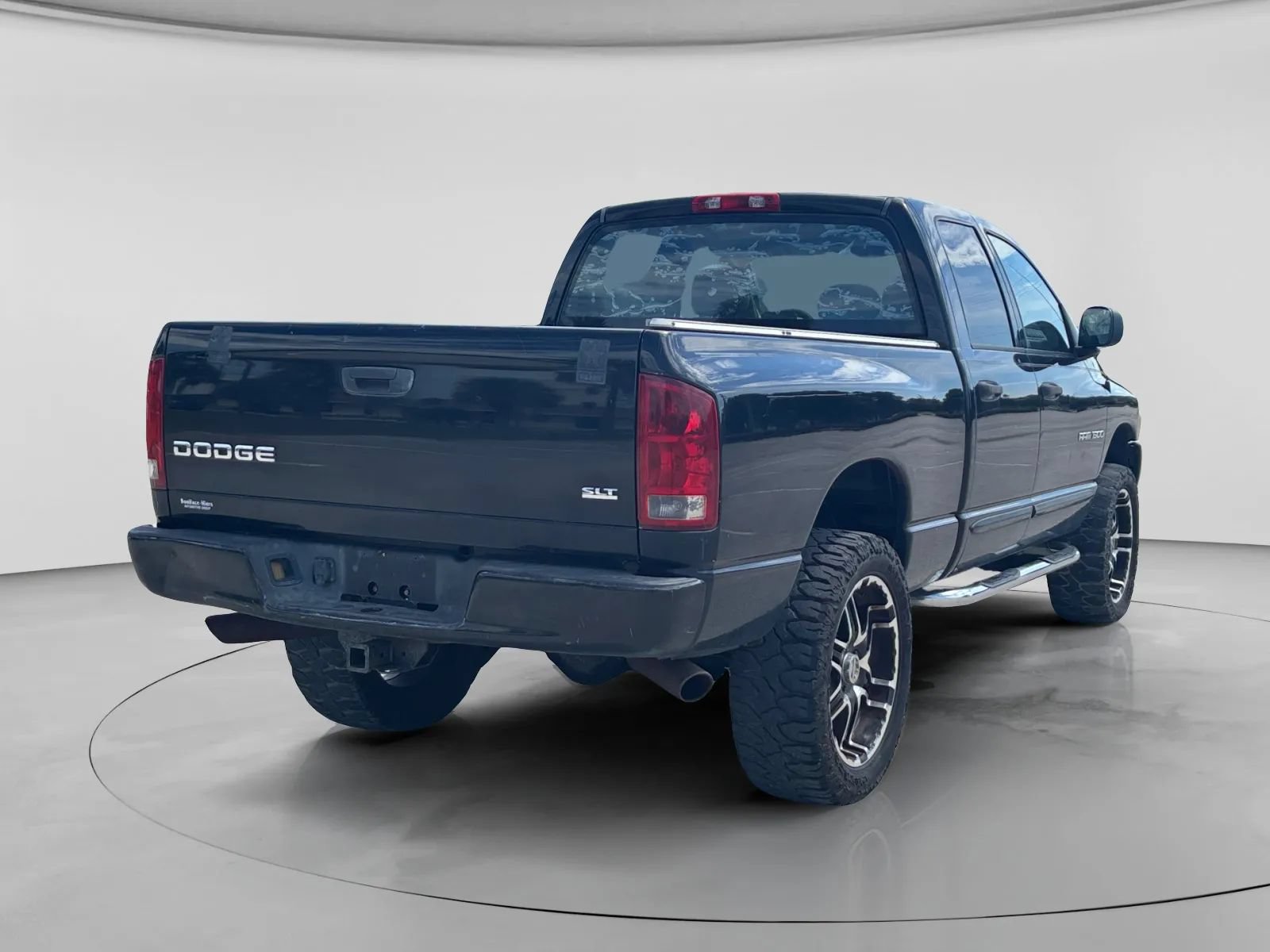 Used 2004 Dodge Ram 1500 Truck SLT w/ Quad Cab Value Group RWD image 5