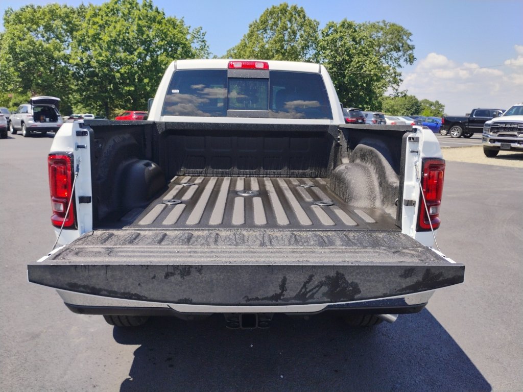 New 2026 RAM 2500 Tradesman AWD/4WD image 14