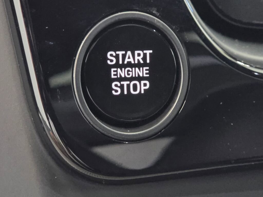 New 2025 Porsche Cayenne S image 29