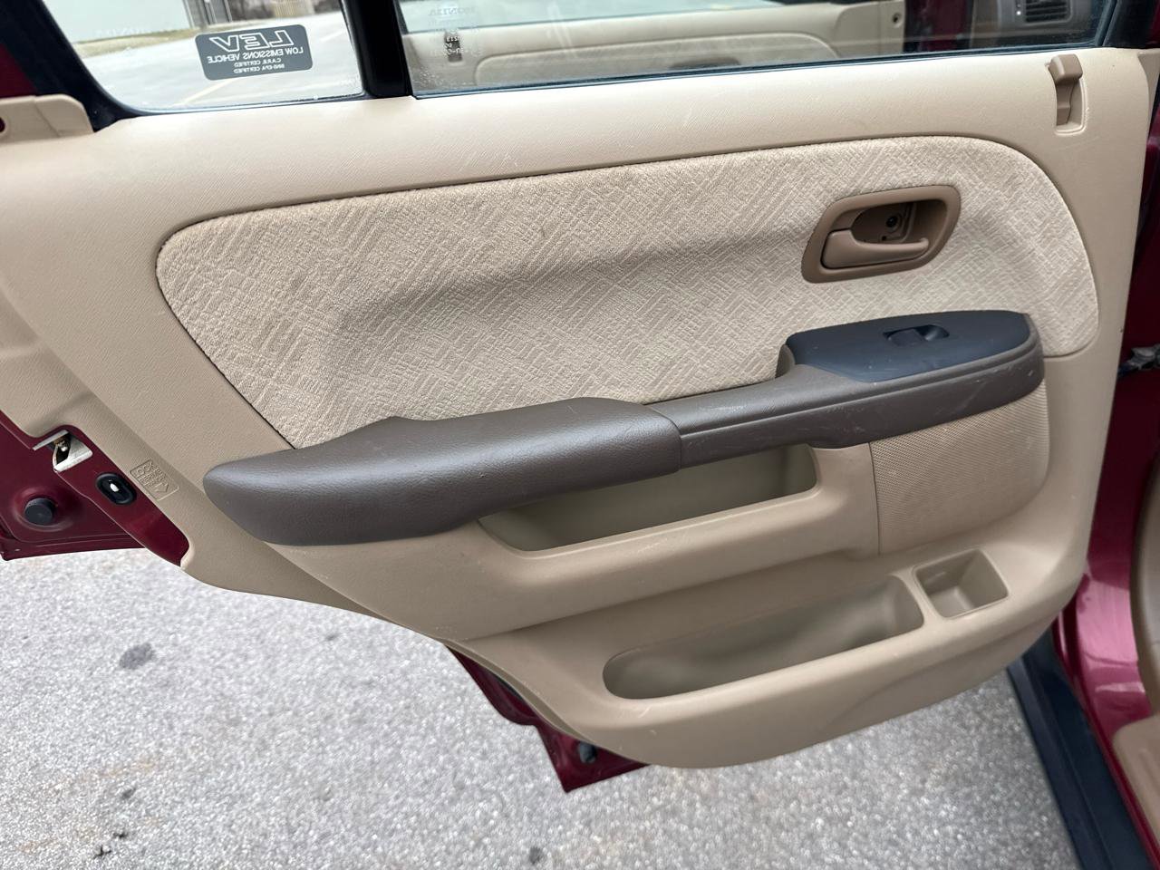 Used 2004 Honda CR-V LX image 16