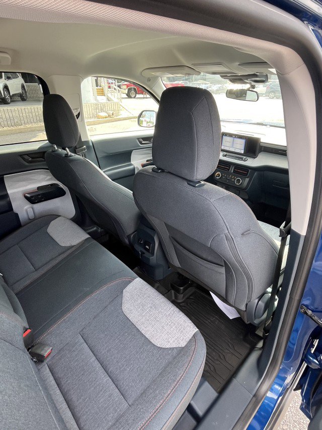 Used 2024 Ford Maverick XLT w/ XLT Luxury Package image 11