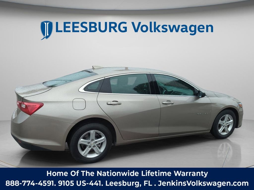 Used 2024 Chevrolet Malibu LT FWD image 5