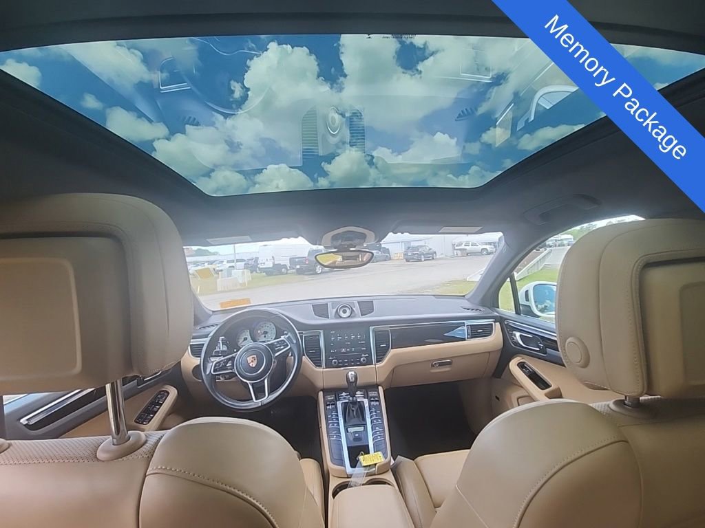 Used 2018 Porsche Macan S AWD/4WD image 4