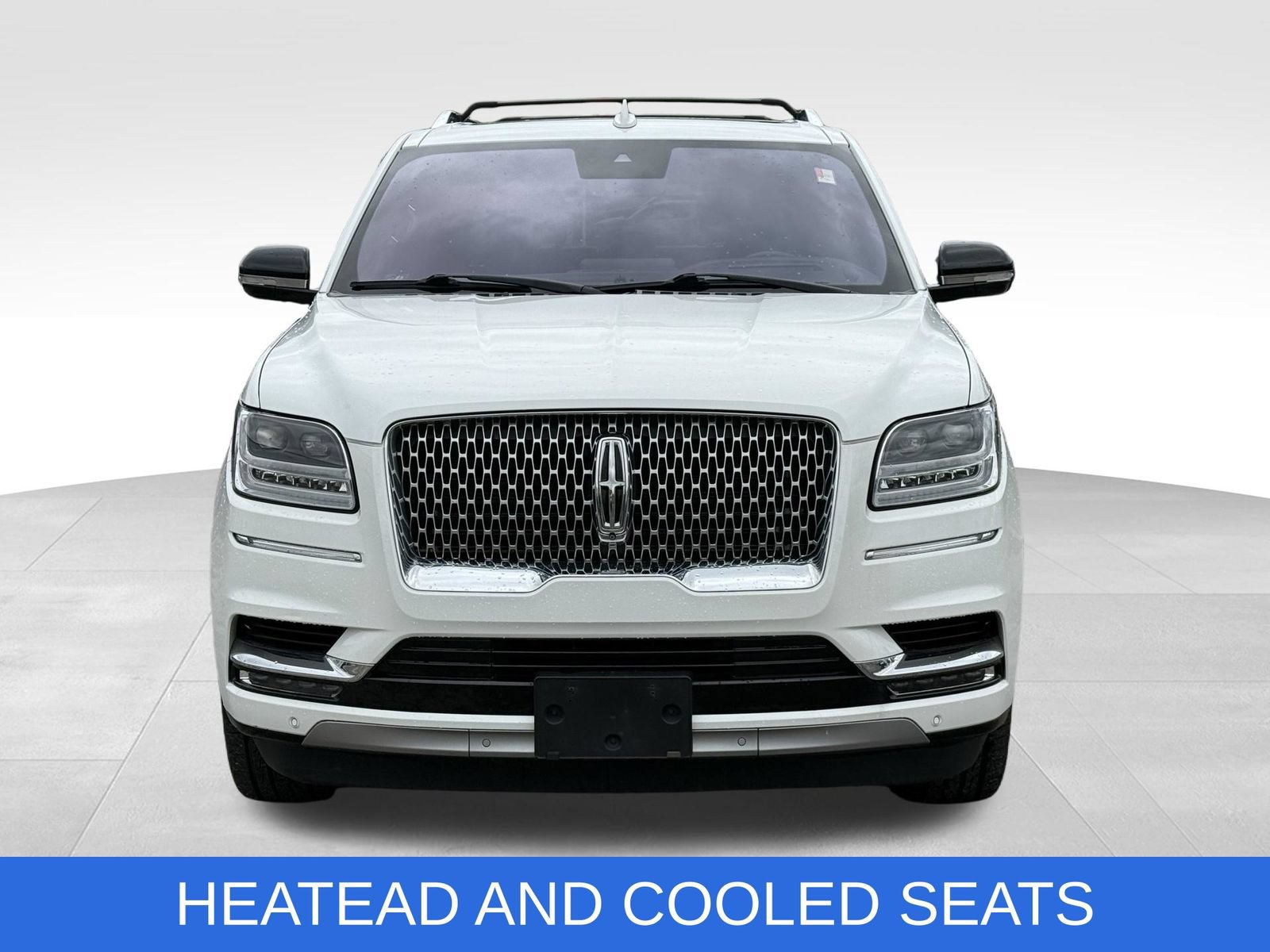 Used 2020 Lincoln Navigator Reserve w/ Luxury Package AWD/4WD image 16