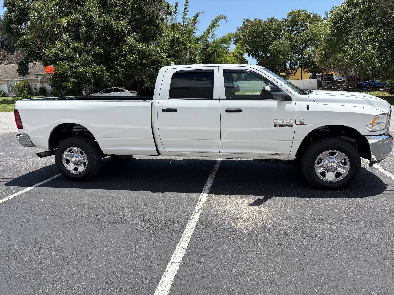 Used 2017 RAM 2500 Tradesman w/ Chrome Appearance Group AWD/4WD image 26