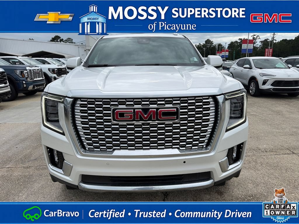 Certified 2023 GMC Yukon Denali w/ Denali Reserve Package AWD/4WD image 12