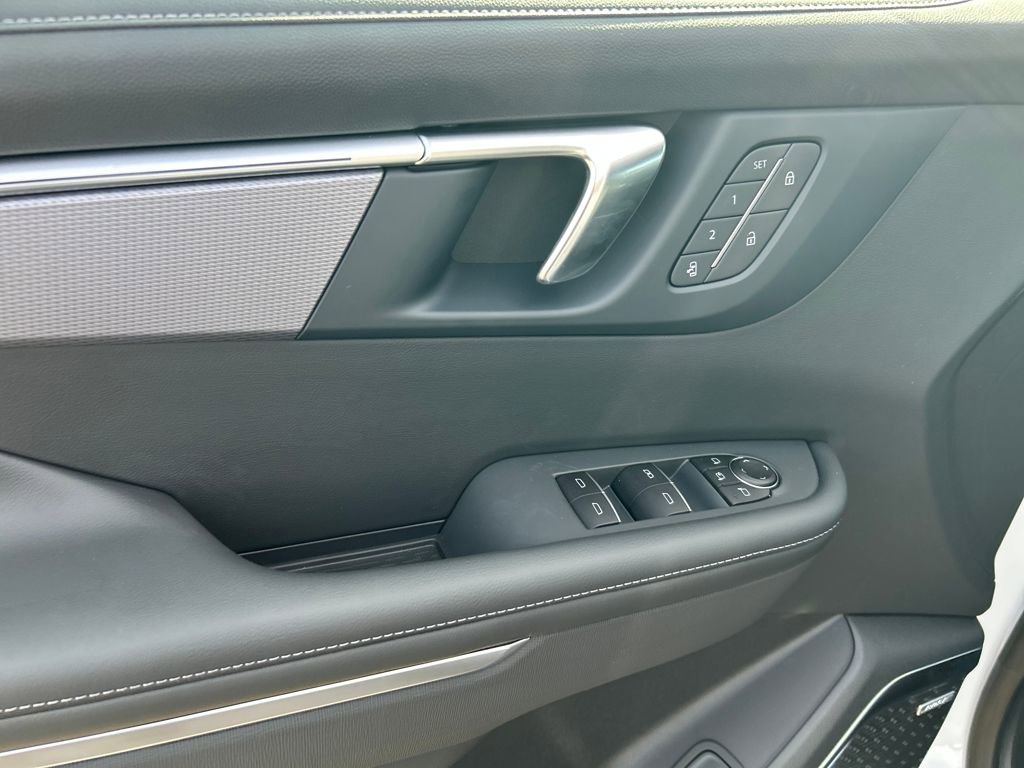 New 2026 Buick Enclave Sport Touring w/ Power Package image 12