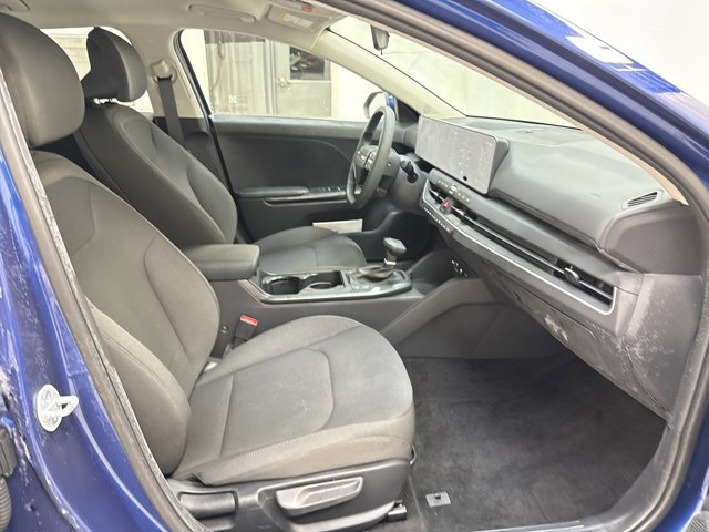 New 2026 Kia K4 LXS image 26