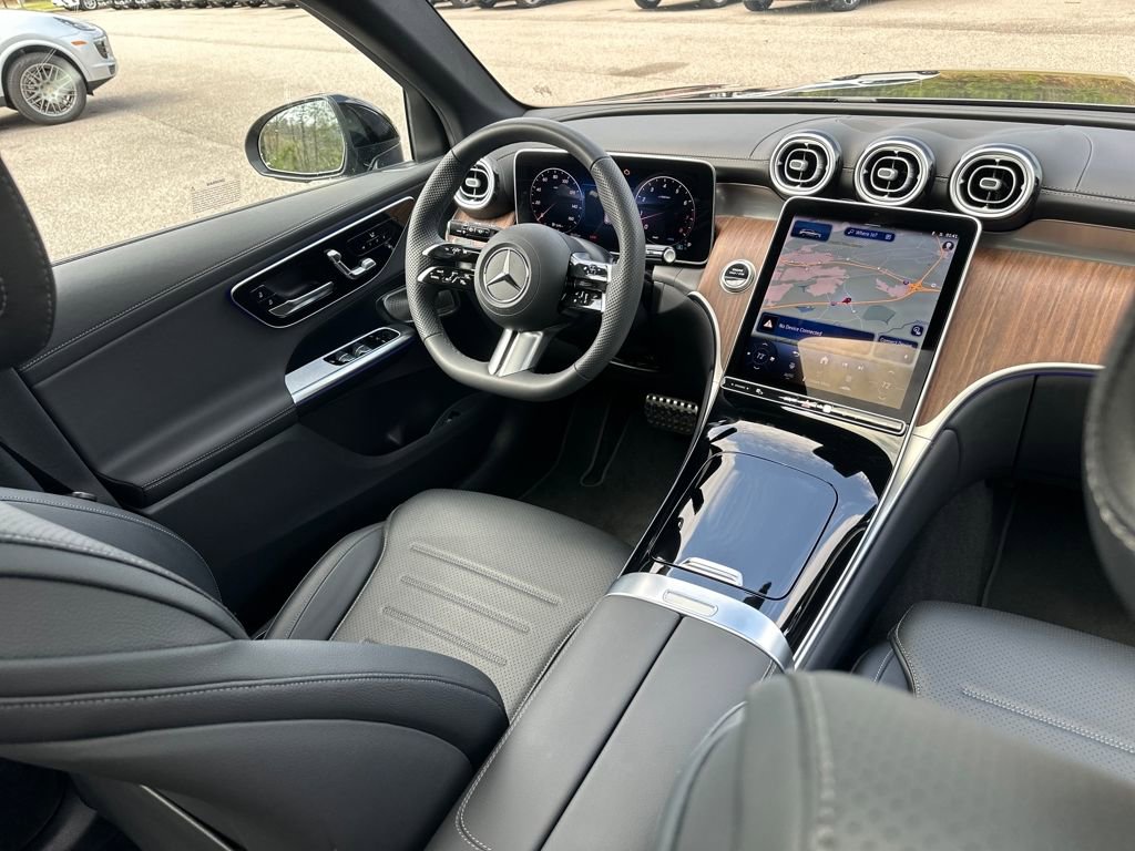 Certified 2025 Mercedes-Benz GLC 300 4MATIC image 33