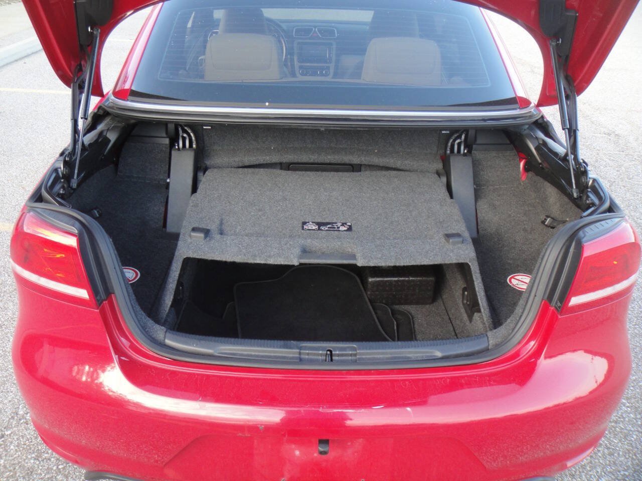 Used 2012 Volkswagen Eos Komfort FWD image 24