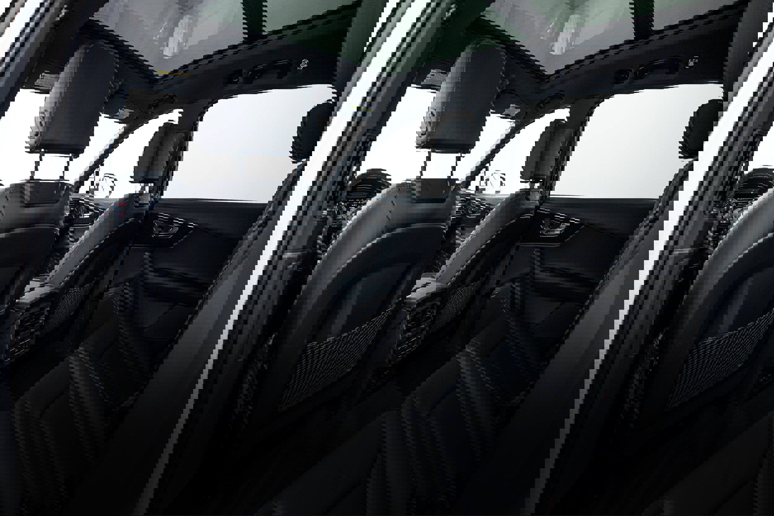 Certified 2025 Audi Q7 3.0T Premium w/ Convenience Package image 16