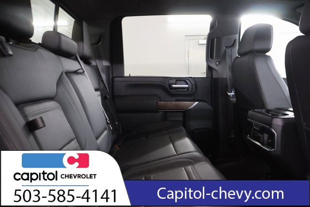 Used 2020 GMC Sierra 3500 Denali w/ Denali Ultimate Package AWD/4WD image 38
